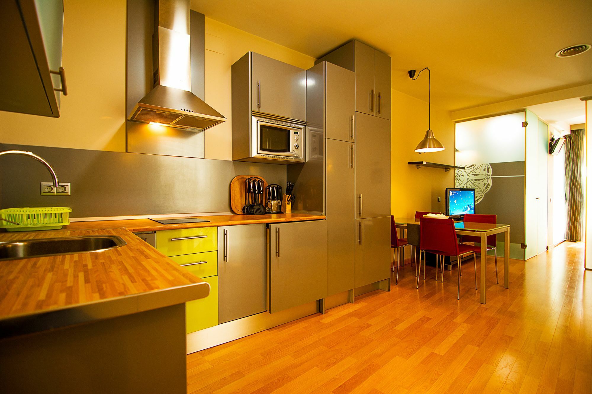 Dream Suites And Apartments Almeria Centro Экстерьер фото