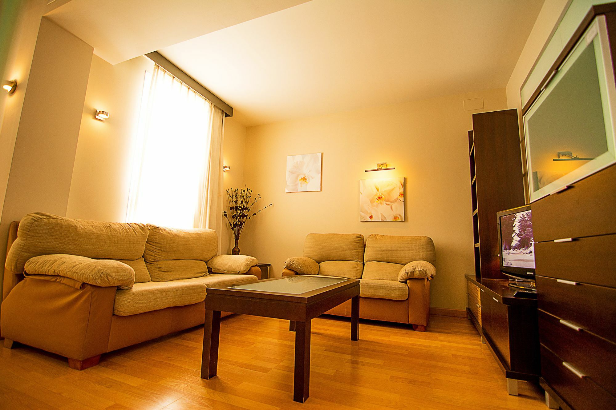 Dream Suites And Apartments Almeria Centro Экстерьер фото