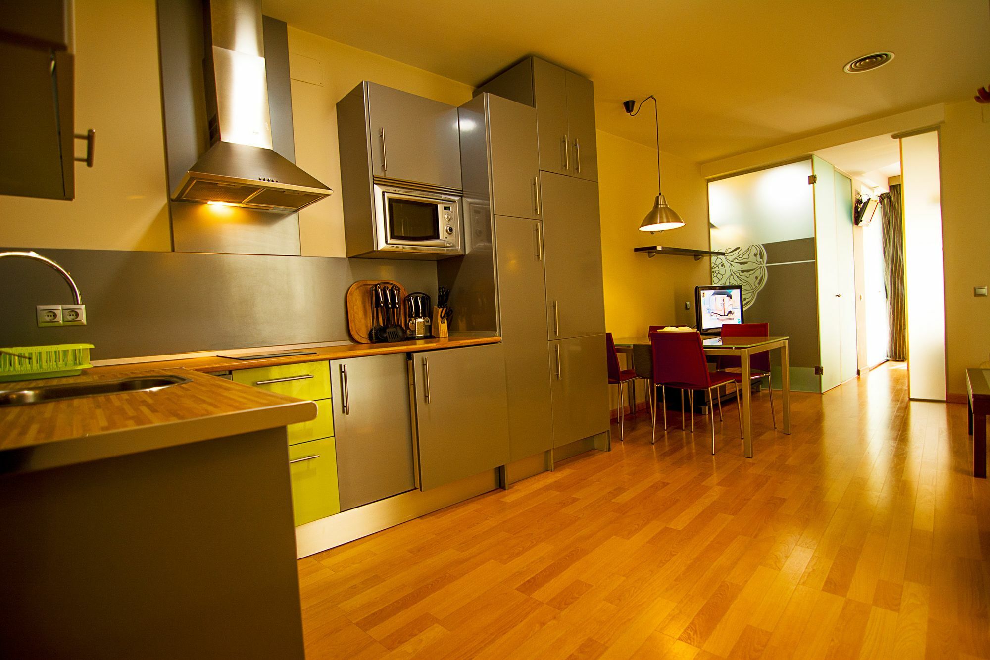 Dream Suites And Apartments Almeria Centro Экстерьер фото