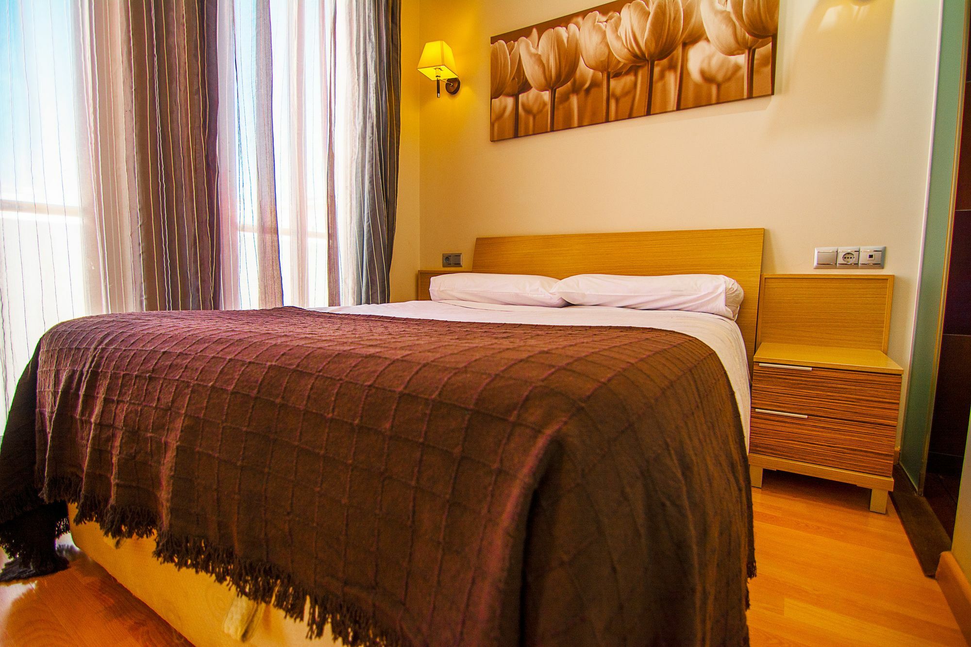 Dream Suites And Apartments Almeria Centro Экстерьер фото